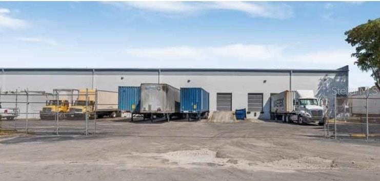 PALMETTO LAKES INDUST PARK SEC05 ADD 03 - Commercial Lease