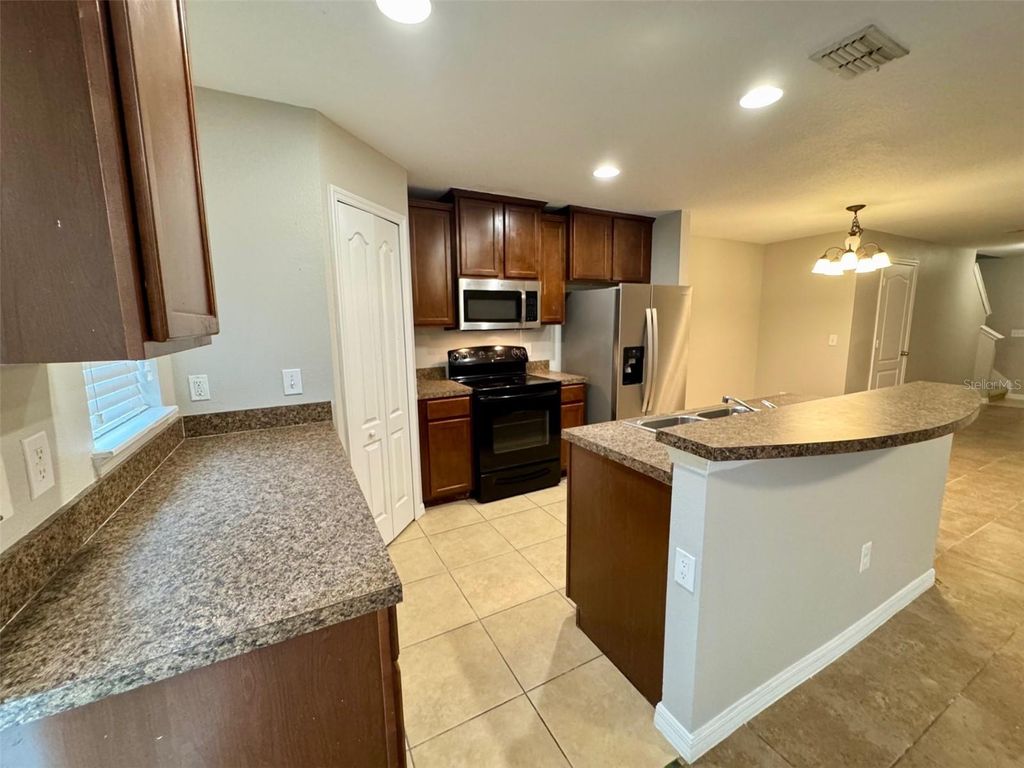 Photo of 6320 Windsor Lake Circle, Sanford, FL 32773 (MLS # O6354444)