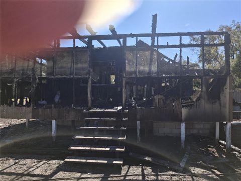 520 W SPRING STREET DELAND FL 32720