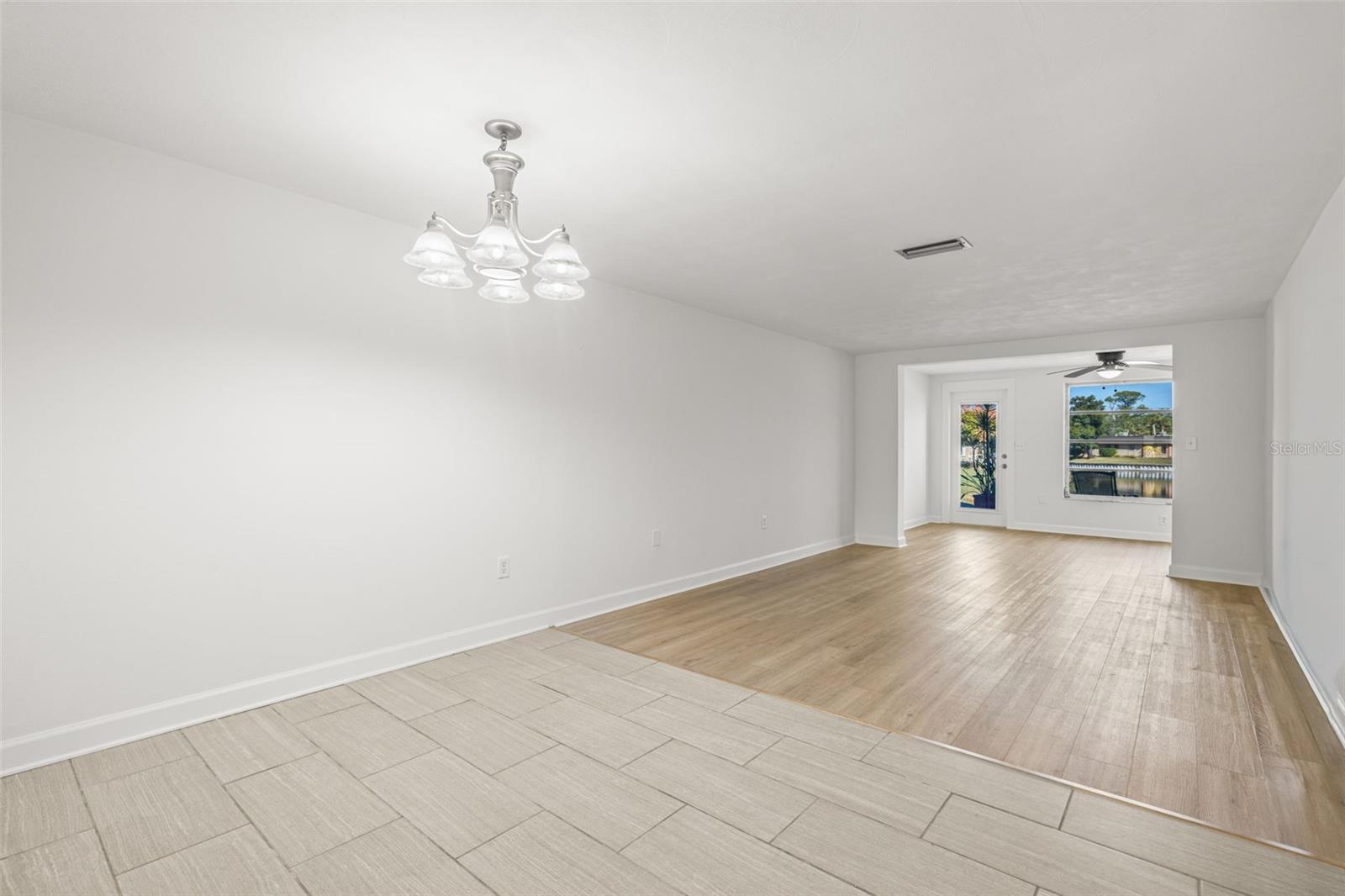 GARDENS BEACON SQUARE - Residential