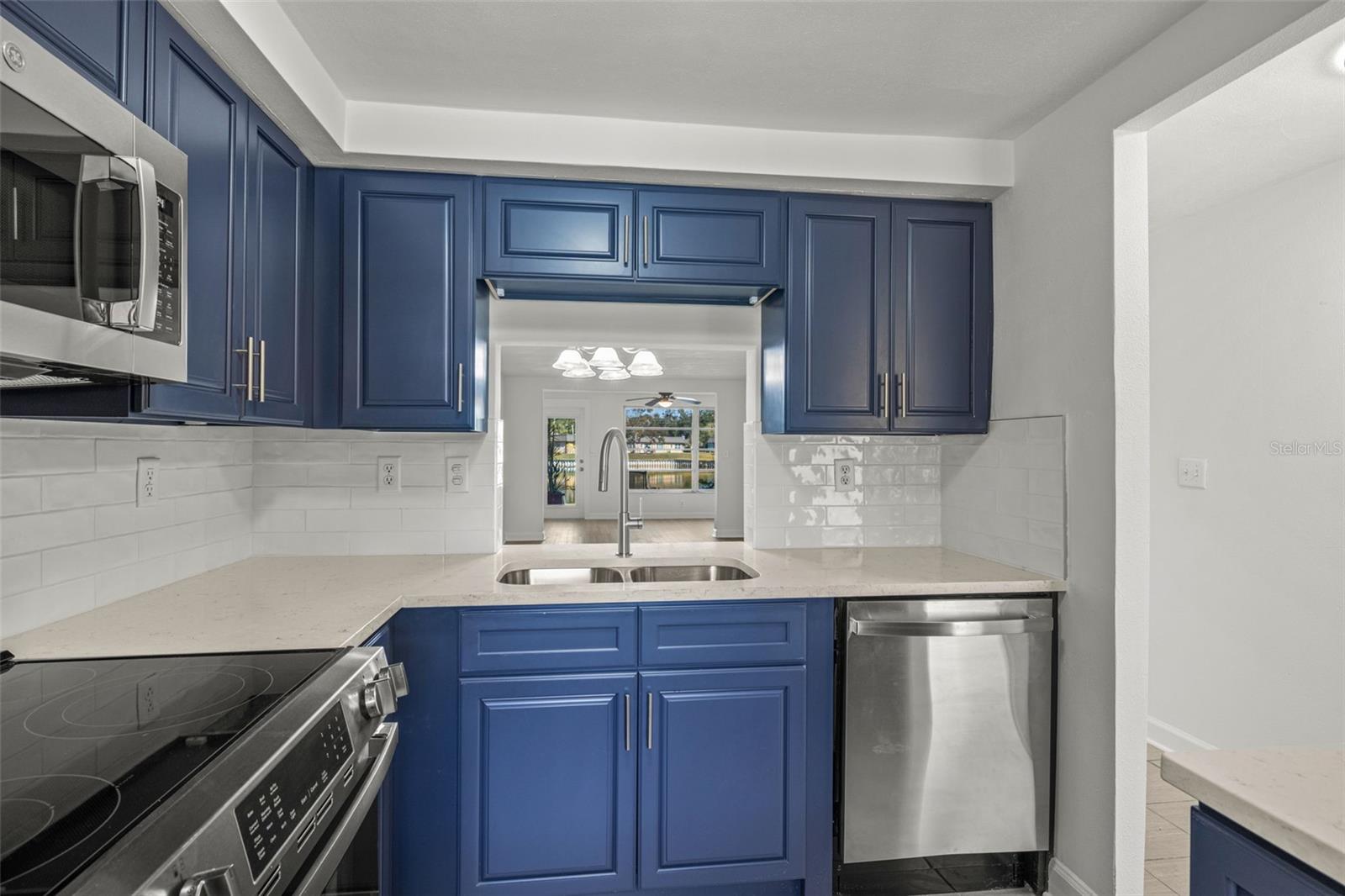 GARDENS BEACON SQUARE - Residential