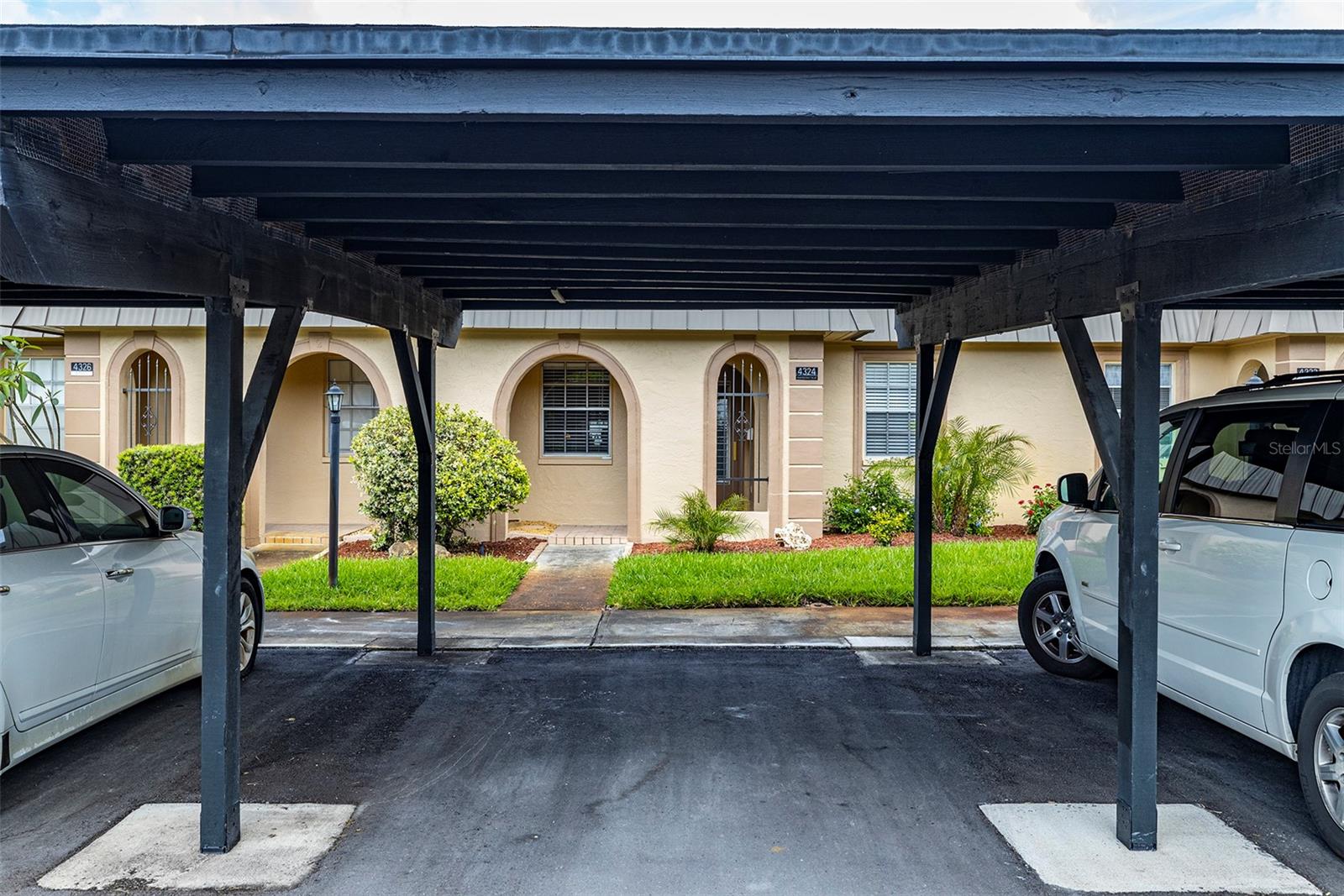 GARDENS BEACON SQUARE - Residential