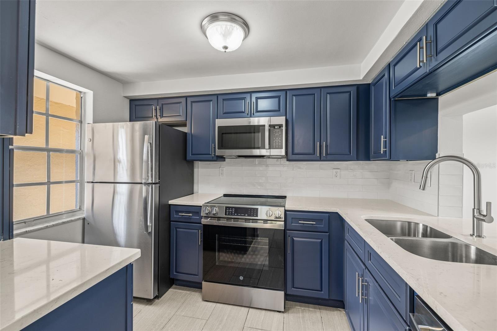 GARDENS BEACON SQUARE - Residential