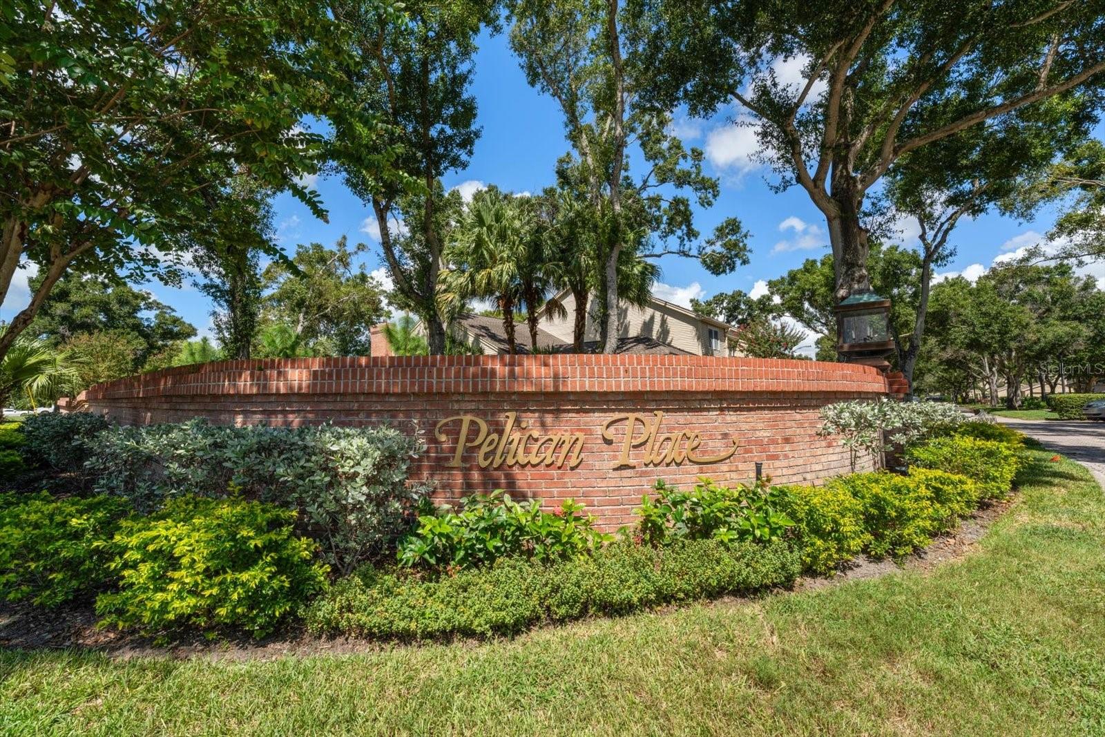8 PELICAN PLACE 8