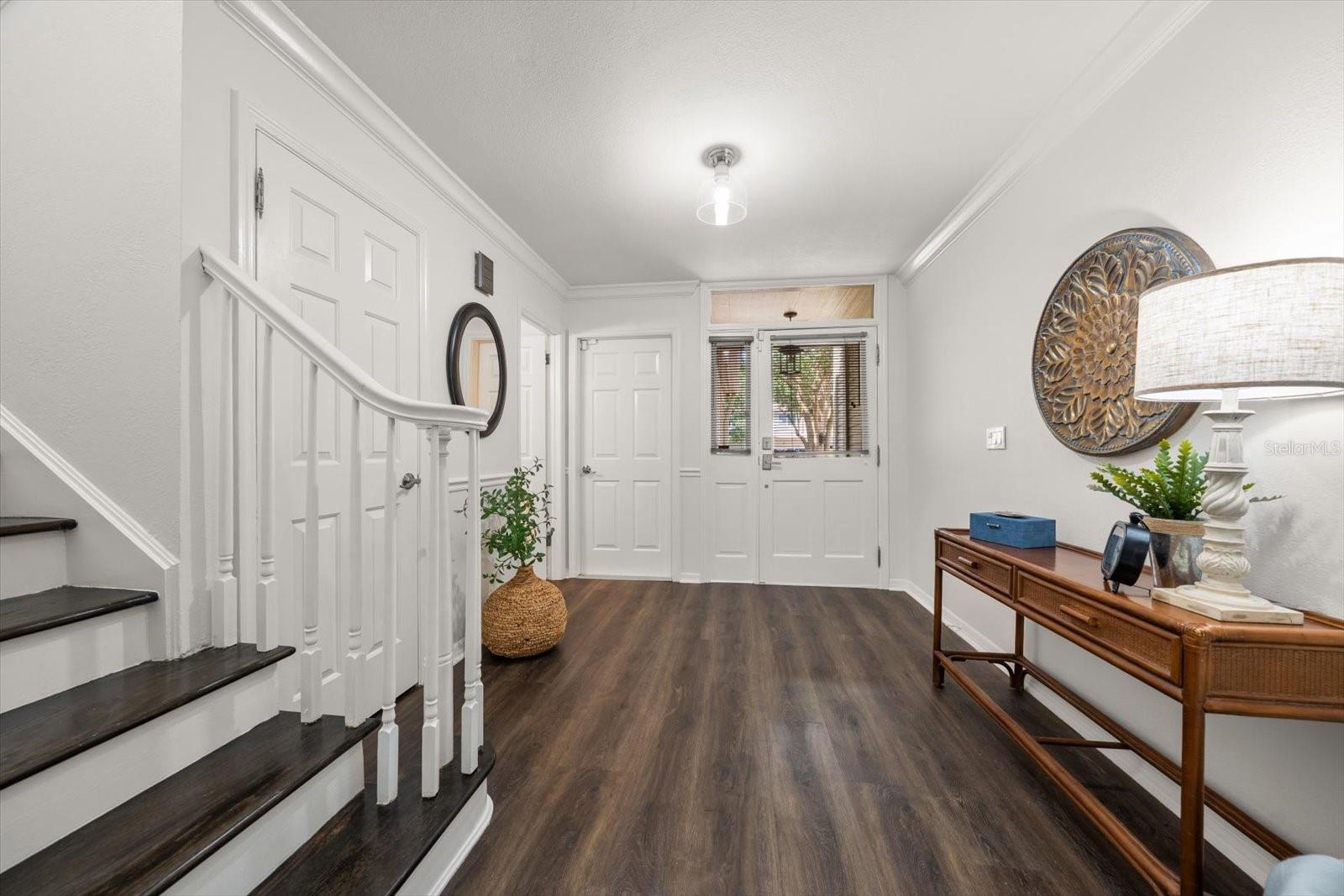 8 PELICAN PLACE 8