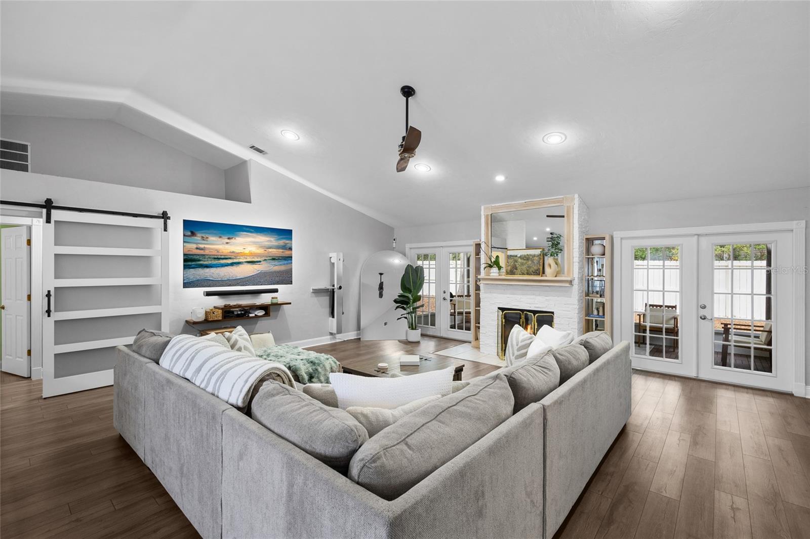 5628 SW 104TH TERRACE