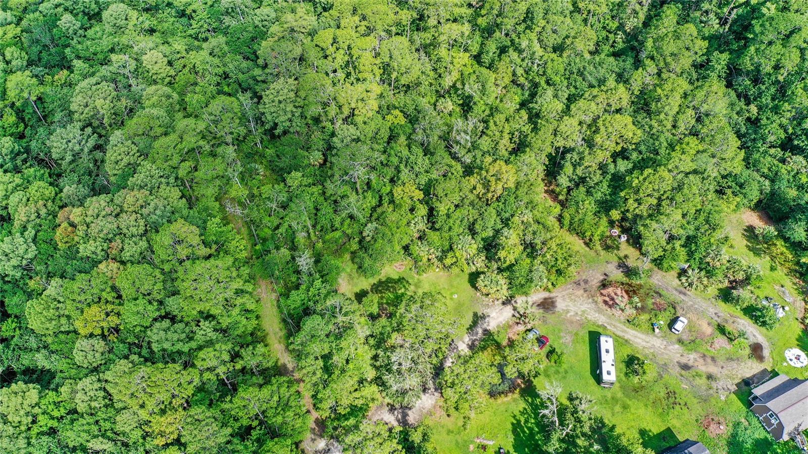 HAPPY TRAILS UNITS 1 & 2 UNREC - Land