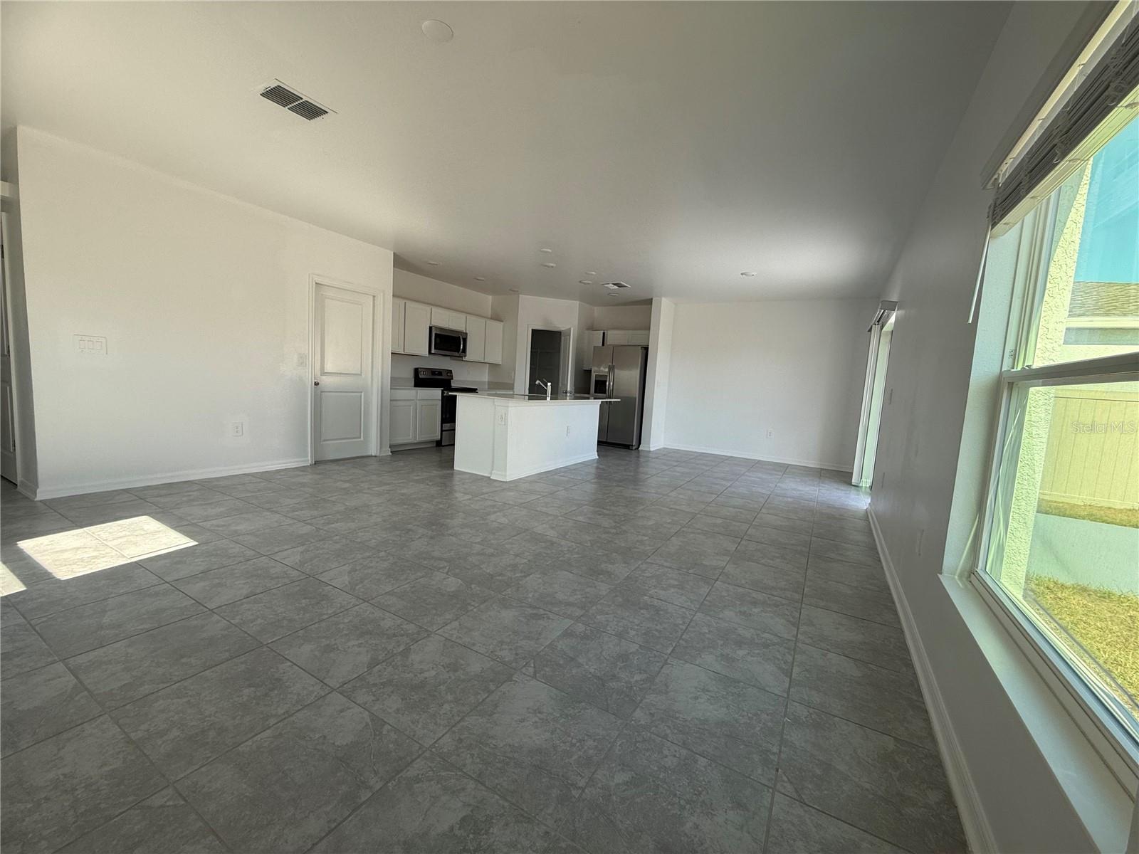 PEACE CRK RESERVE - Residential Lease