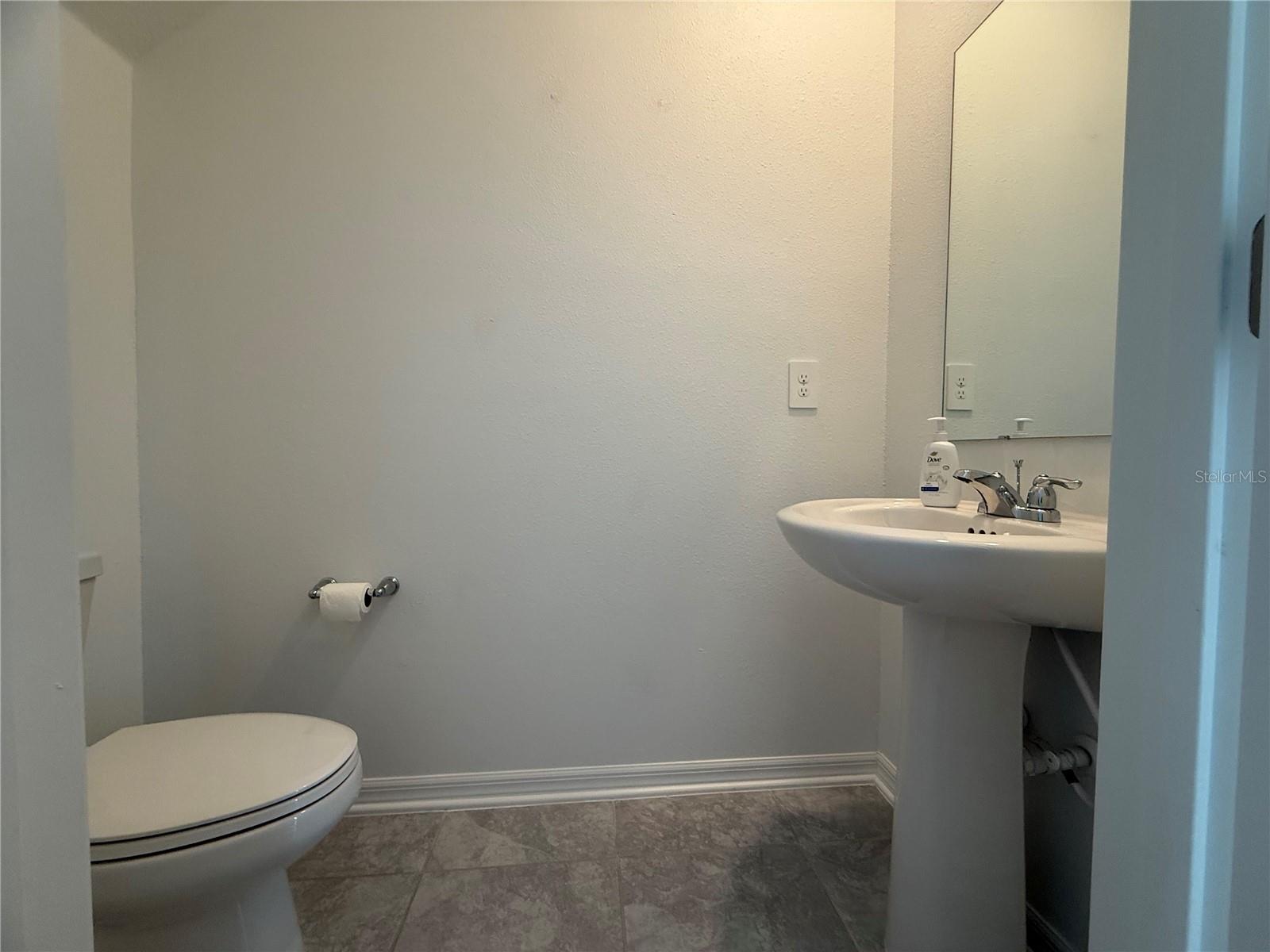 PEACE CRK RESERVE - Residential Lease