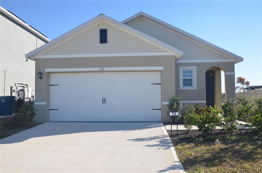 Photo of 216 Eagleview Loop, Davenport, FL 33837 (MLS # S5143737)