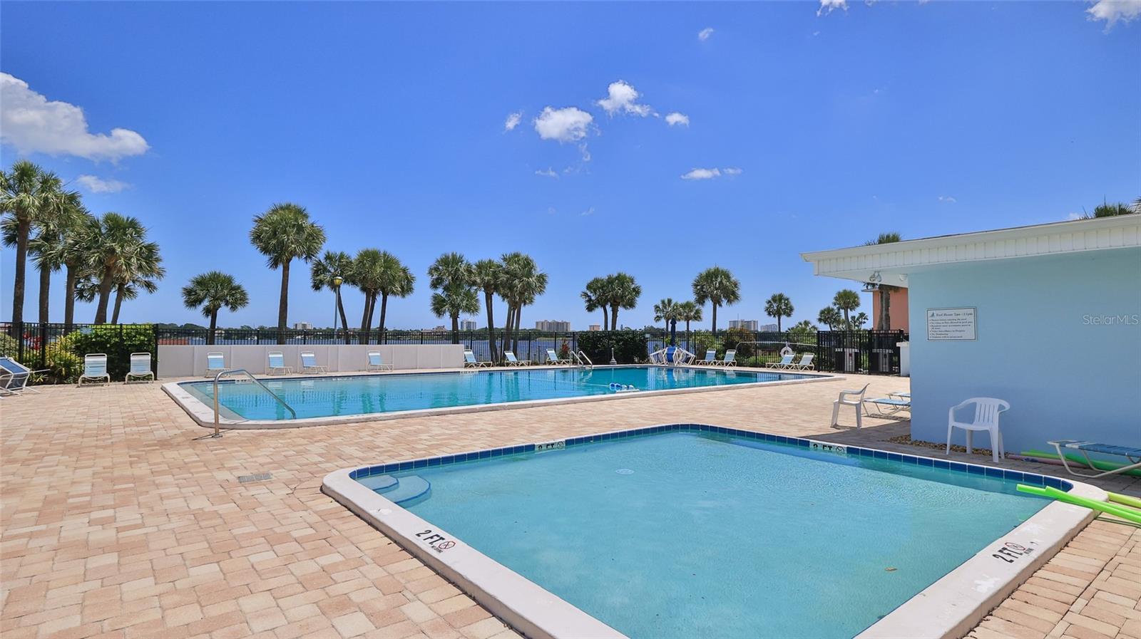 RIVER HOUSE - Residential