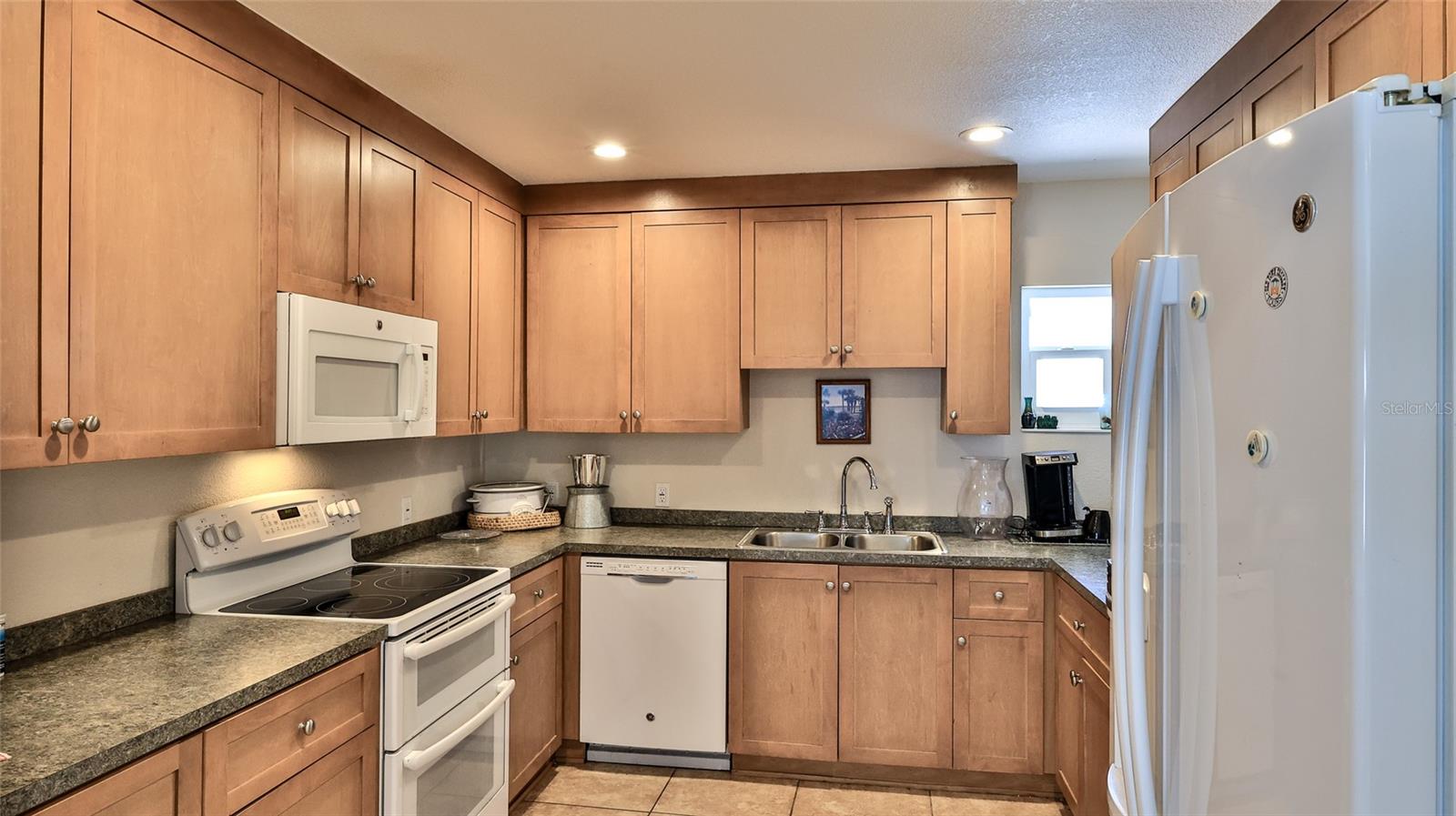 RIVER HOUSE - Residential