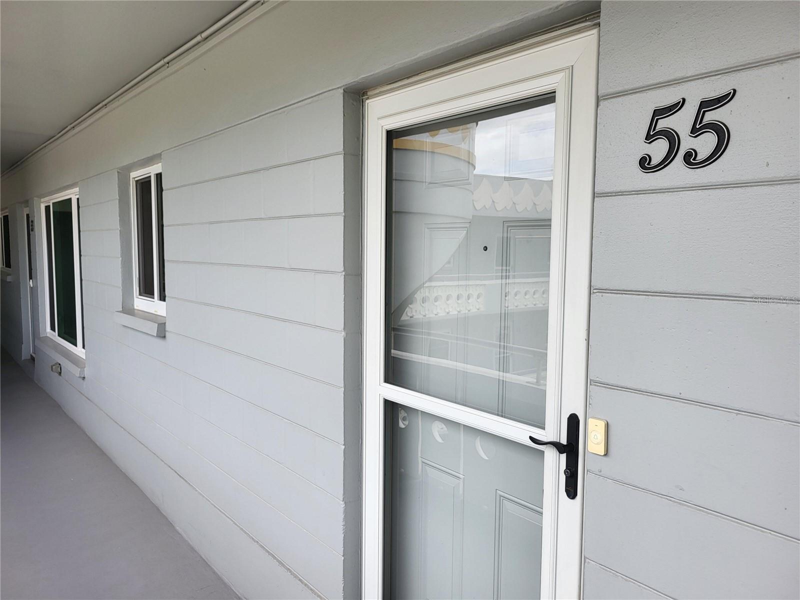 ON TOP OF THE WORLD - Residential