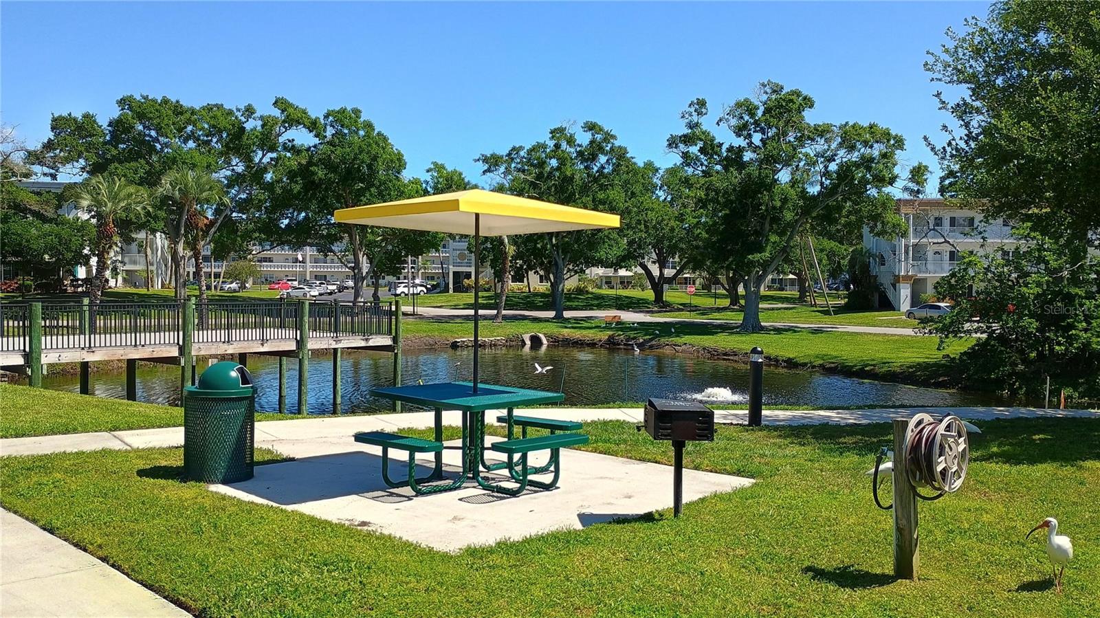 ON TOP OF THE WORLD - Residential