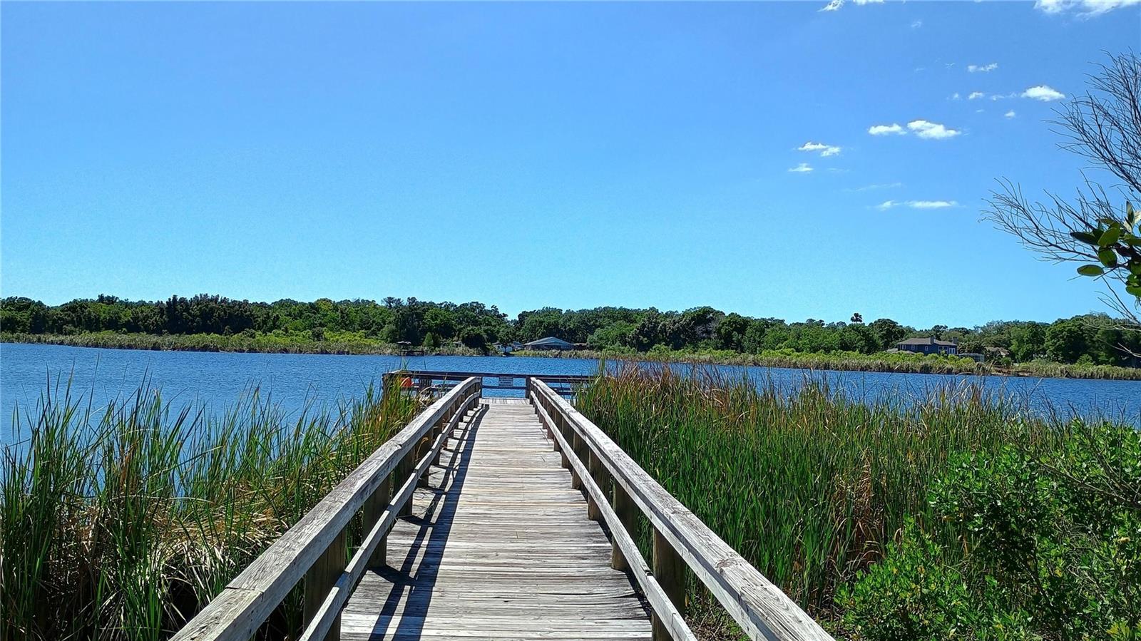 ON TOP OF THE WORLD - Residential