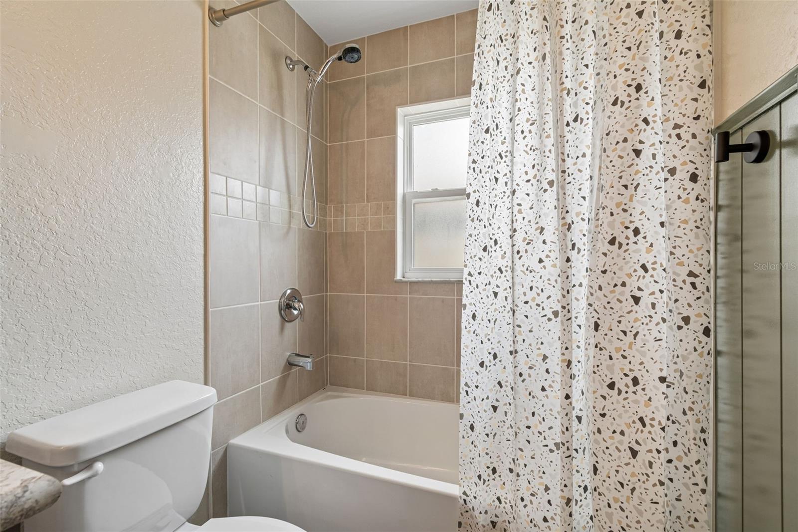 RIDGEWOOD - Residential