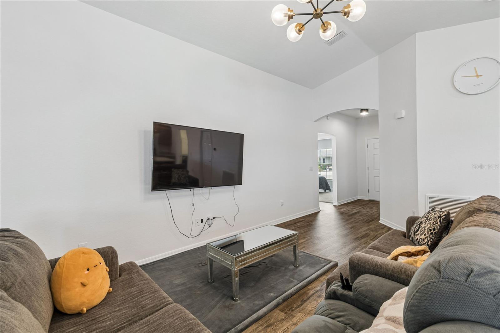 RIDGEWOOD - Residential