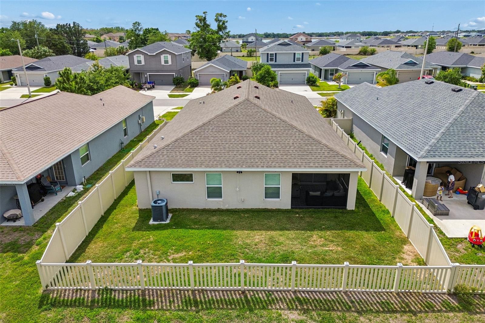 RIDGEWOOD - Residential