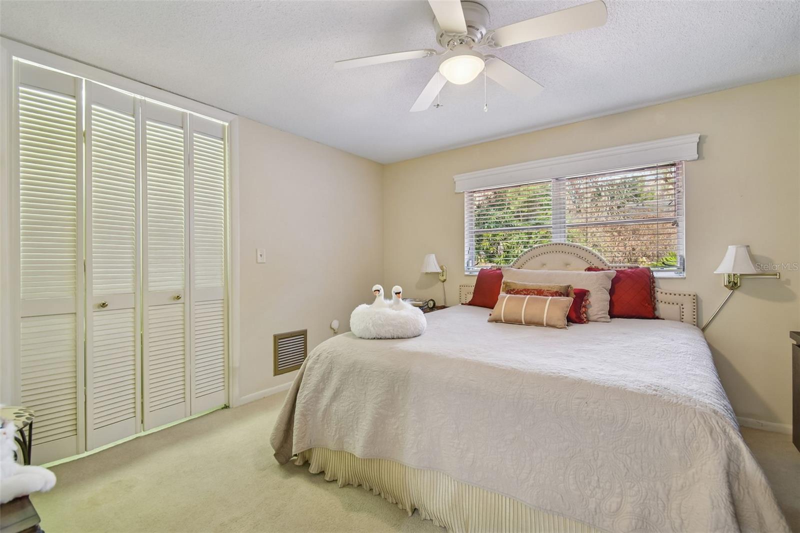 LAKEWOOD ACRES - Residential