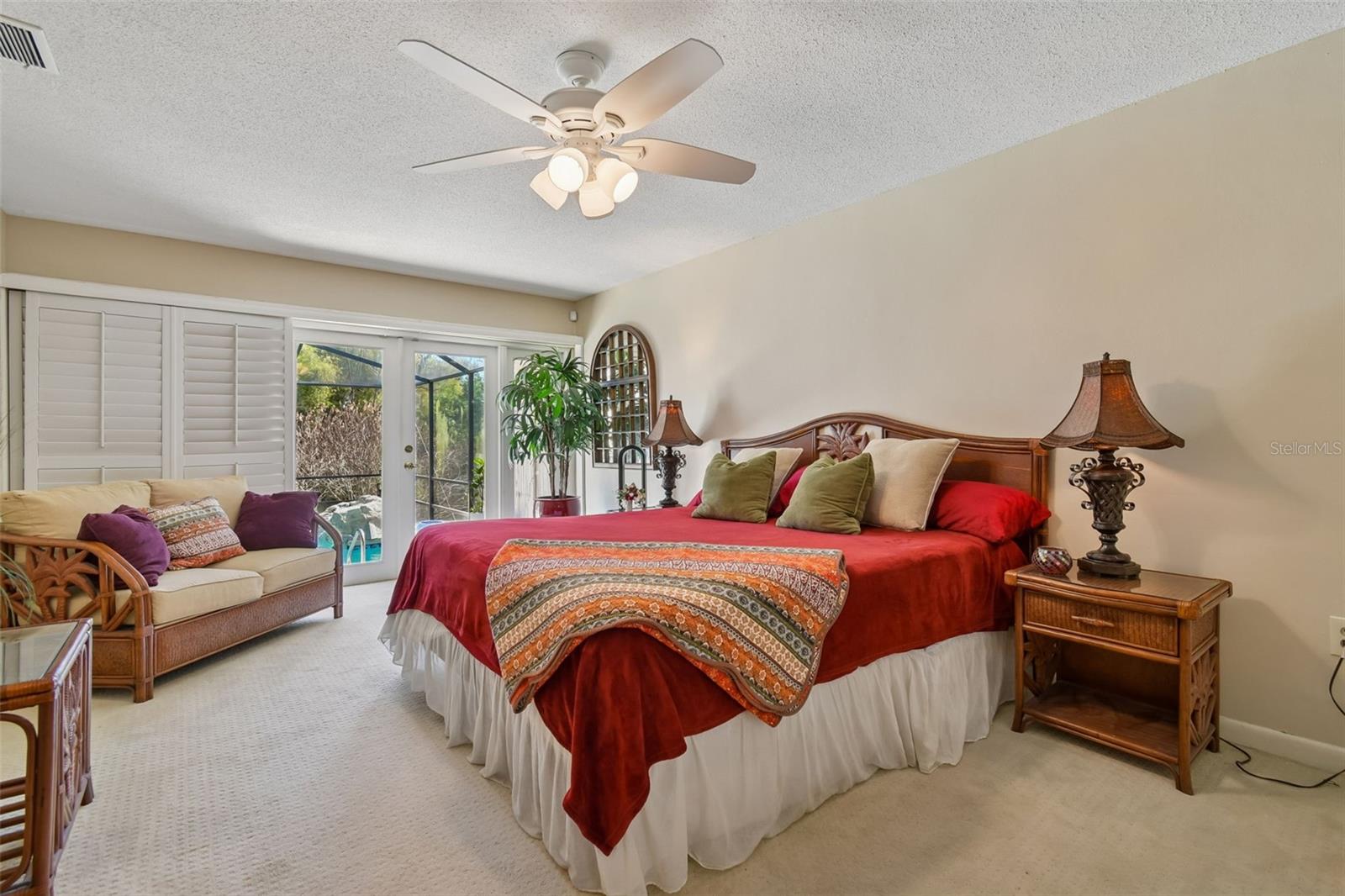 LAKEWOOD ACRES - Residential