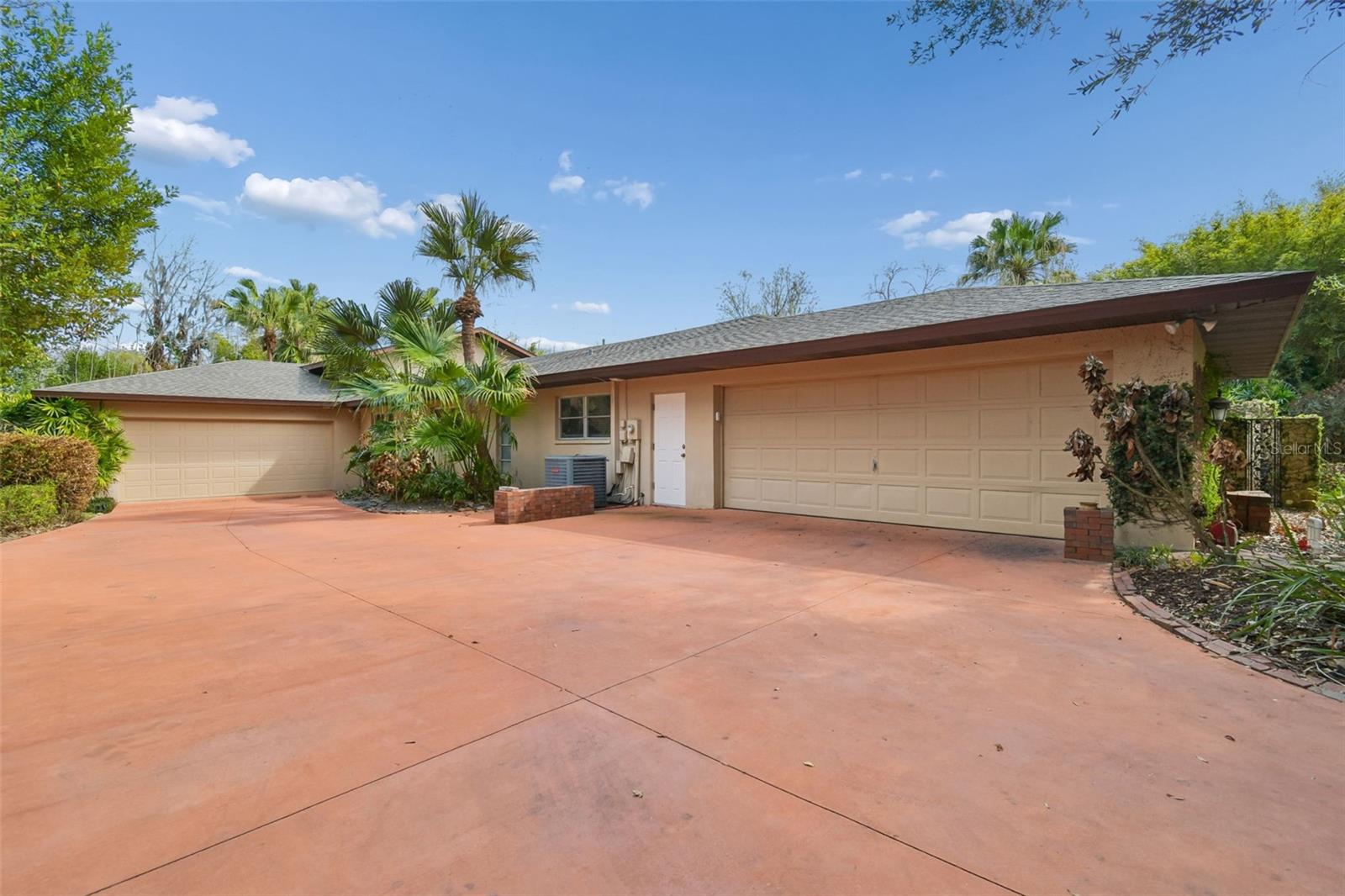 LAKEWOOD ACRES - Residential