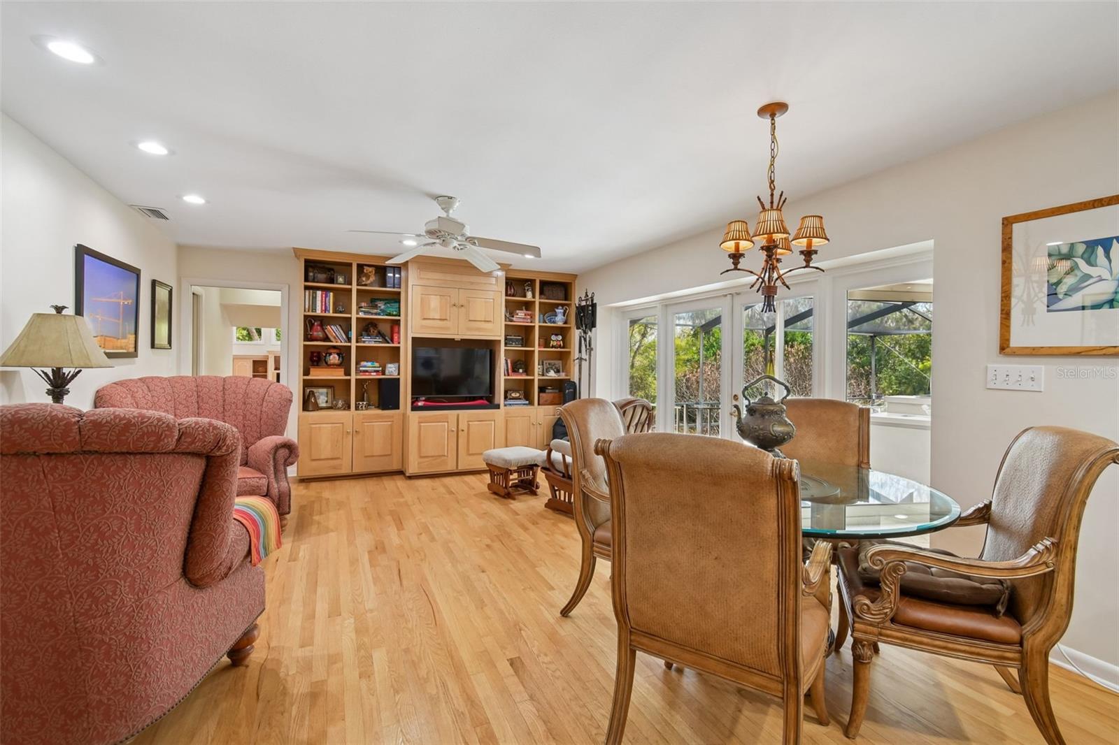 LAKEWOOD ACRES - Residential