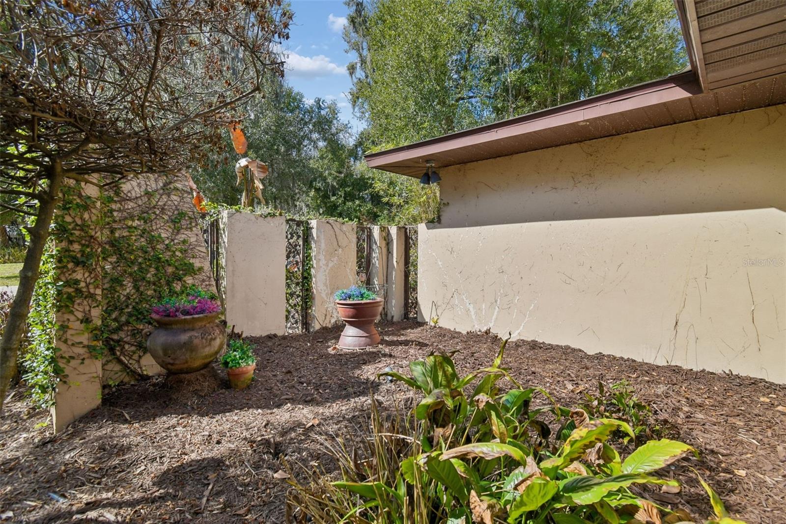 LAKEWOOD ACRES - Residential