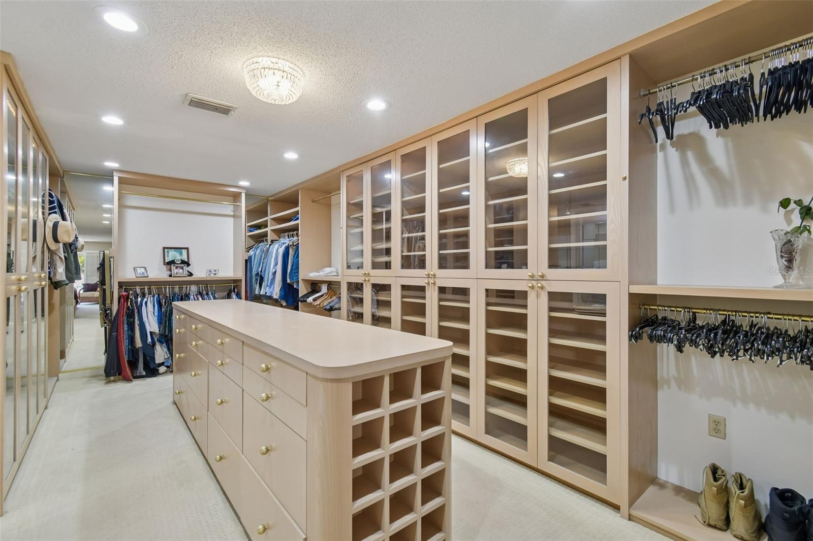 LAKEWOOD ACRES - Residential