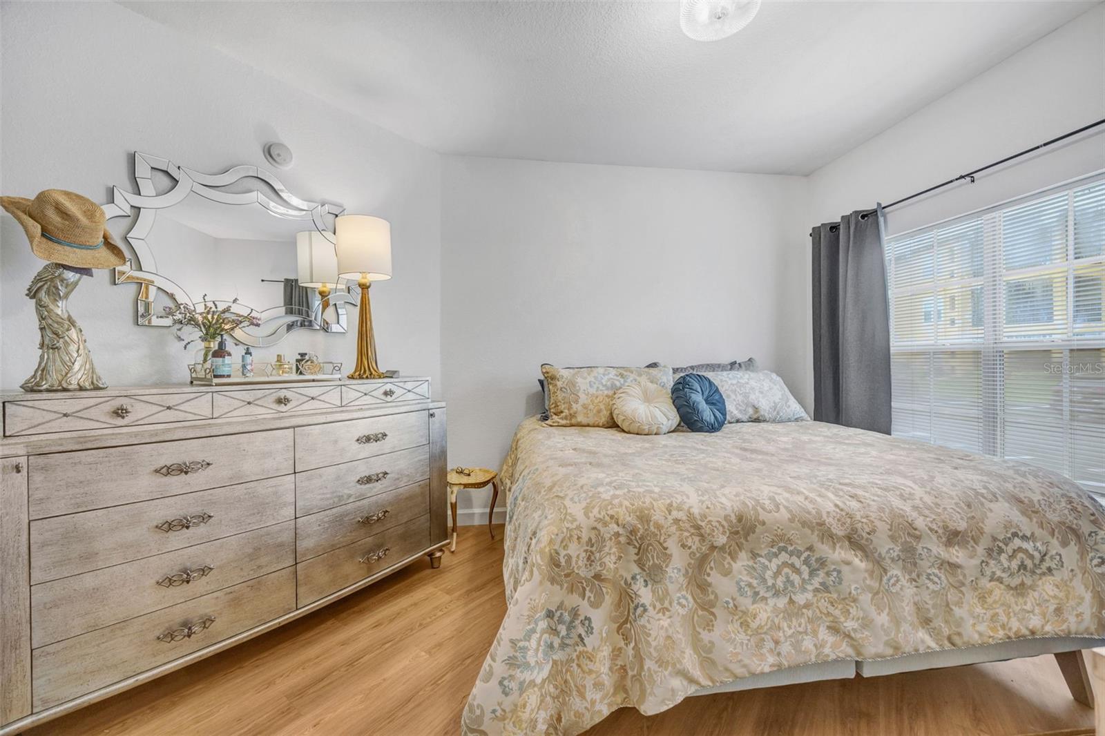 BEACHWALK CONDO - Residential Lease
