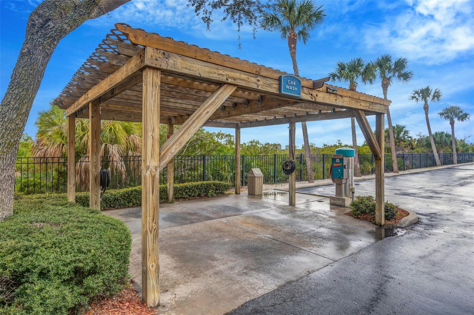 BEACHWALK CONDO - Residential Lease