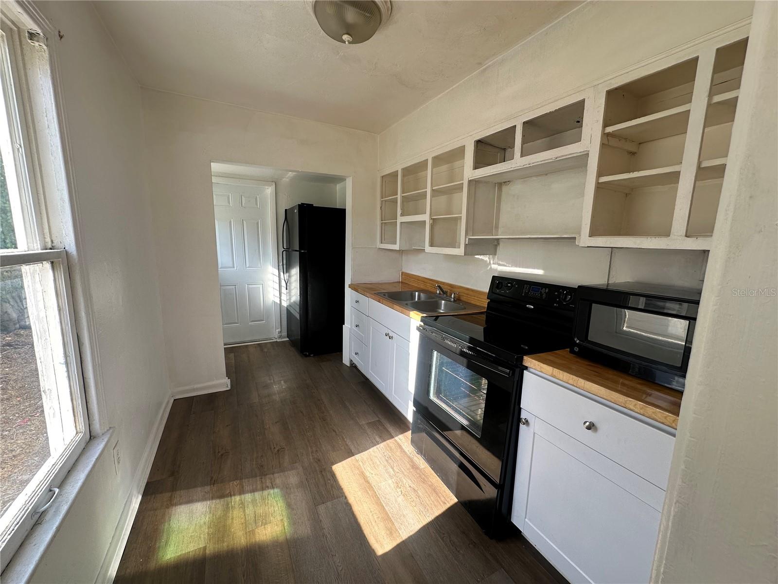 HEMPSTEAD - Residential