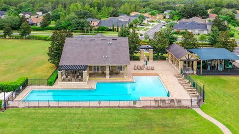 A home in LAND O LAKES