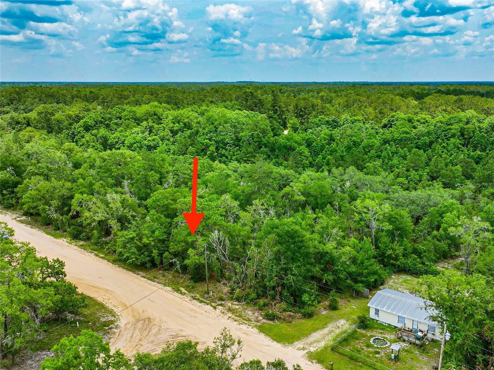 INTERLACHEN LAKES ESTATES - Land