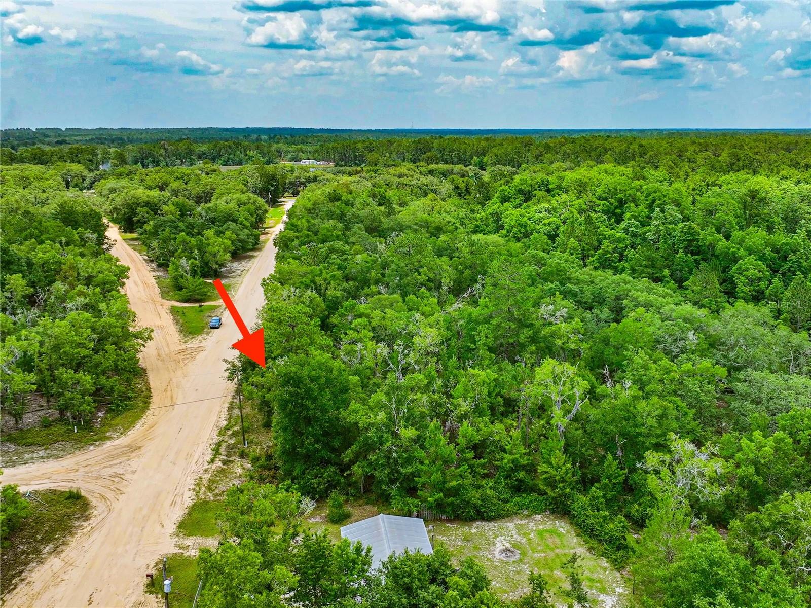 INTERLACHEN LAKES ESTATES - Land