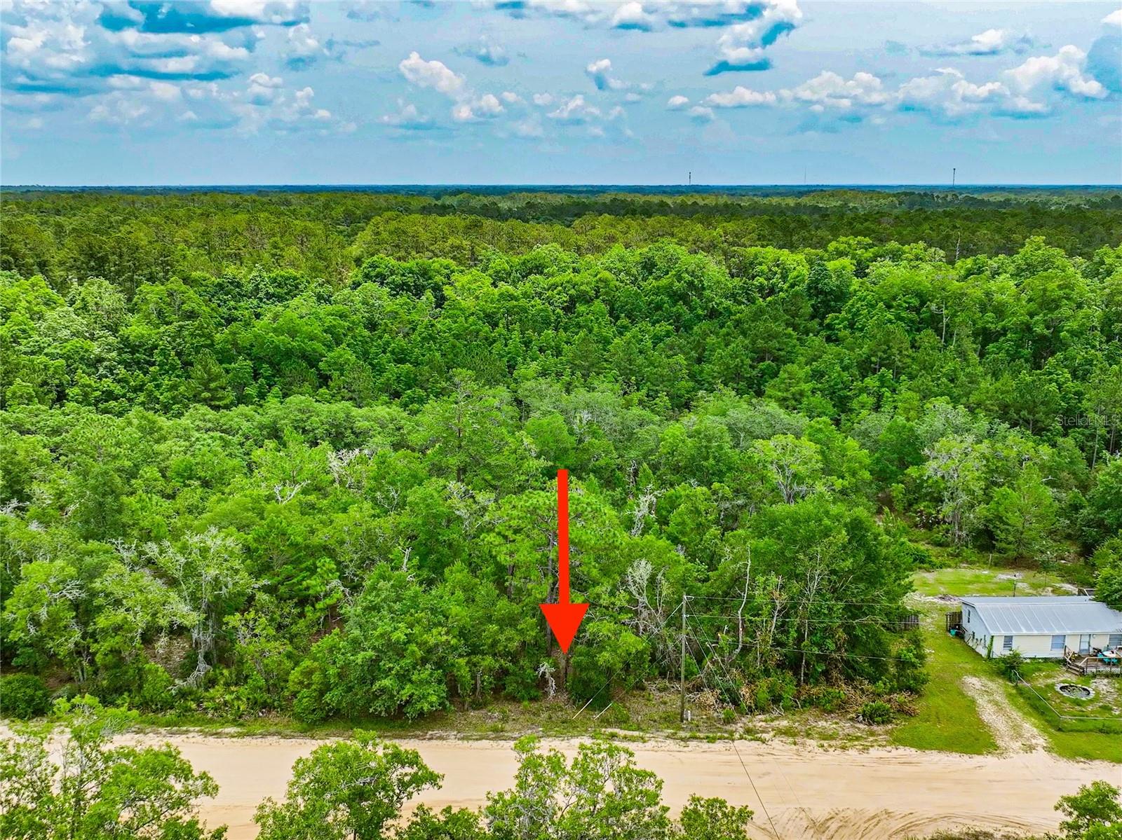 INTERLACHEN LAKES ESTATES - Land