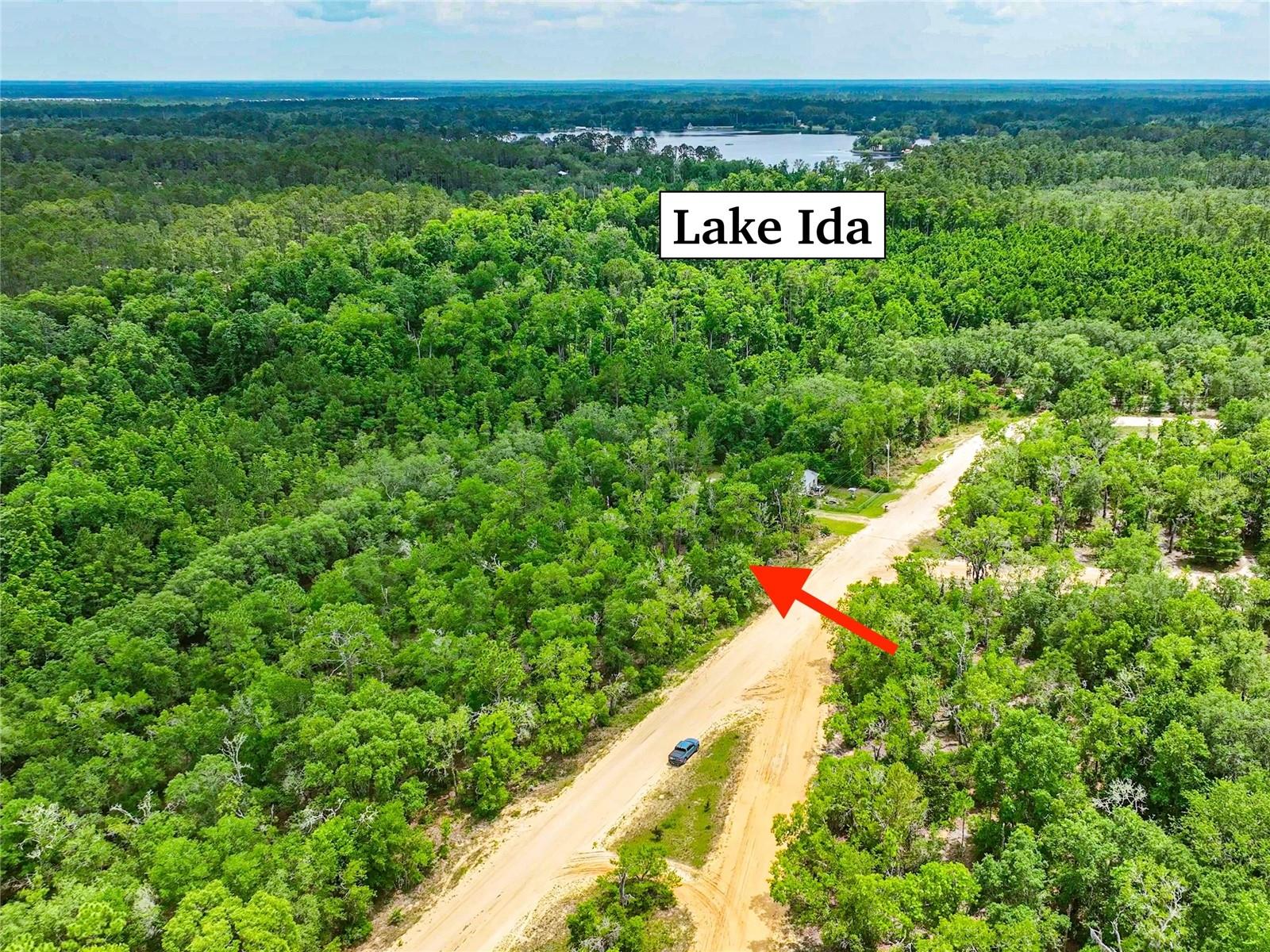 INTERLACHEN LAKES ESTATES - Land