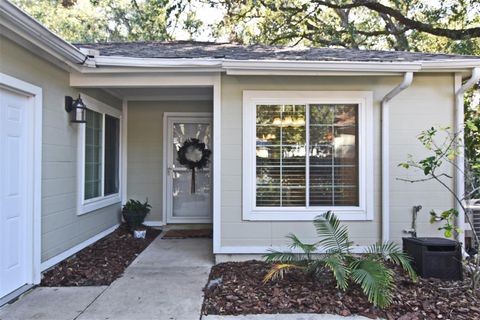 A home in APOPKA