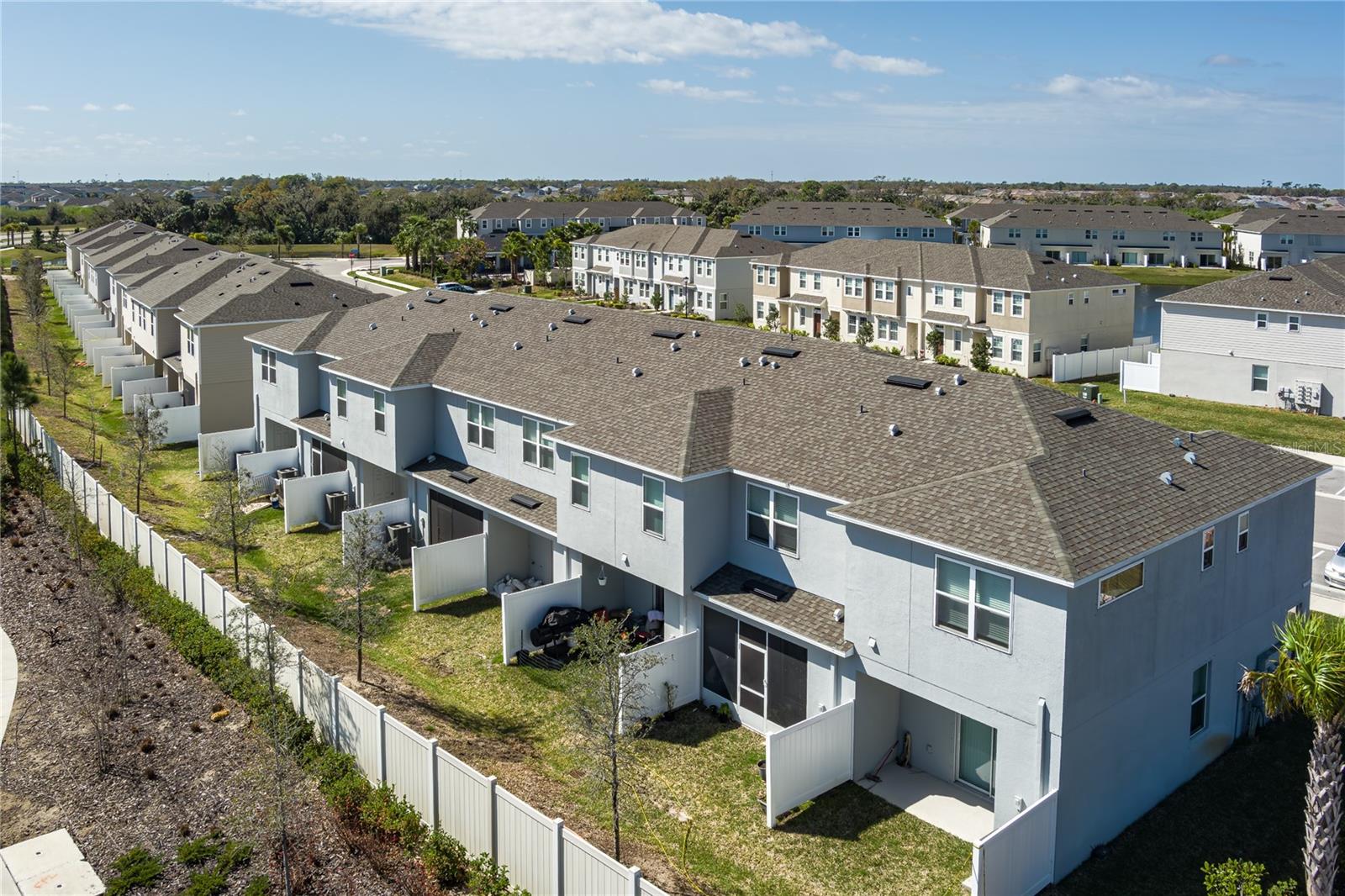 ARTISAN LAKES EDGESTONE NORTH PH I & II - Residential