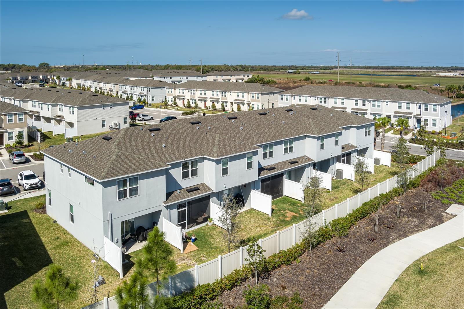 ARTISAN LAKES EDGESTONE NORTH PH I & II - Residential