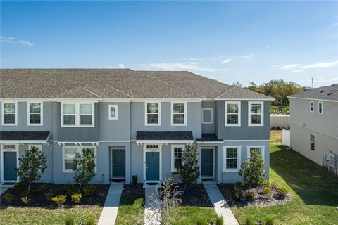 Photo of 11830 Stonesmith Crossing, Palmetto, FL 34221 (MLS # A4684699)