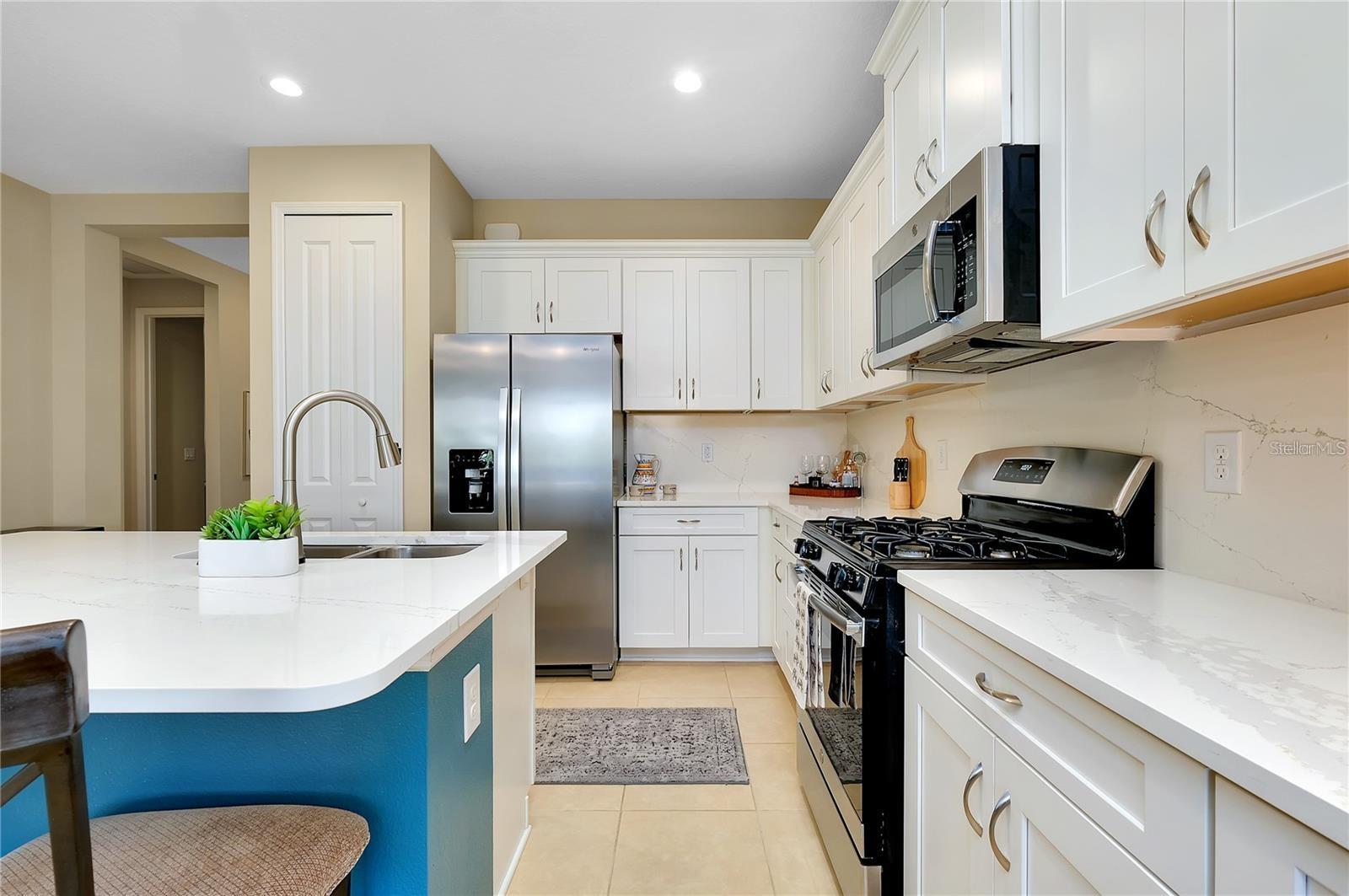 GRAND PALM PH 3A - Residential Lease