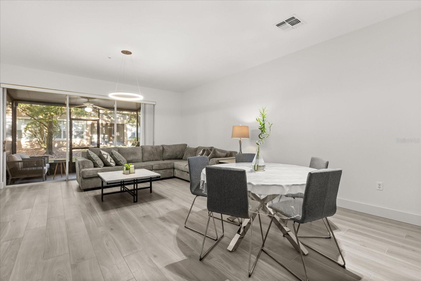 VISTAS/STONEBRIDGE COMMONS PH - Residential