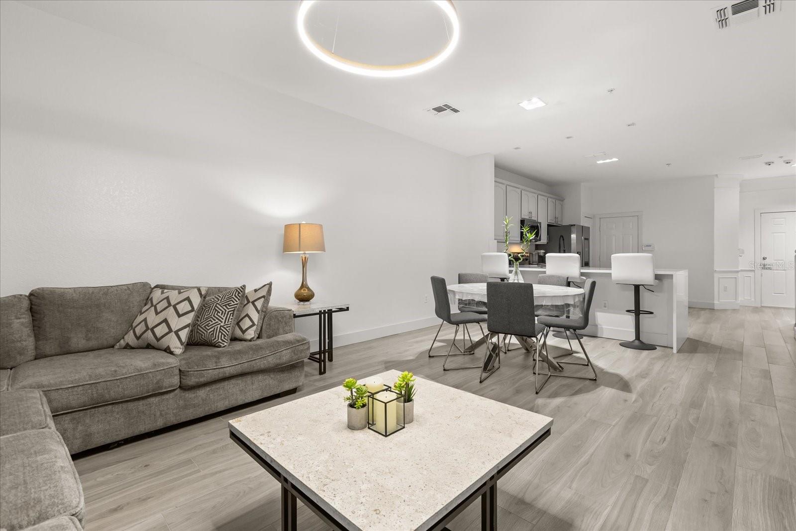 VISTAS/STONEBRIDGE COMMONS PH - Residential