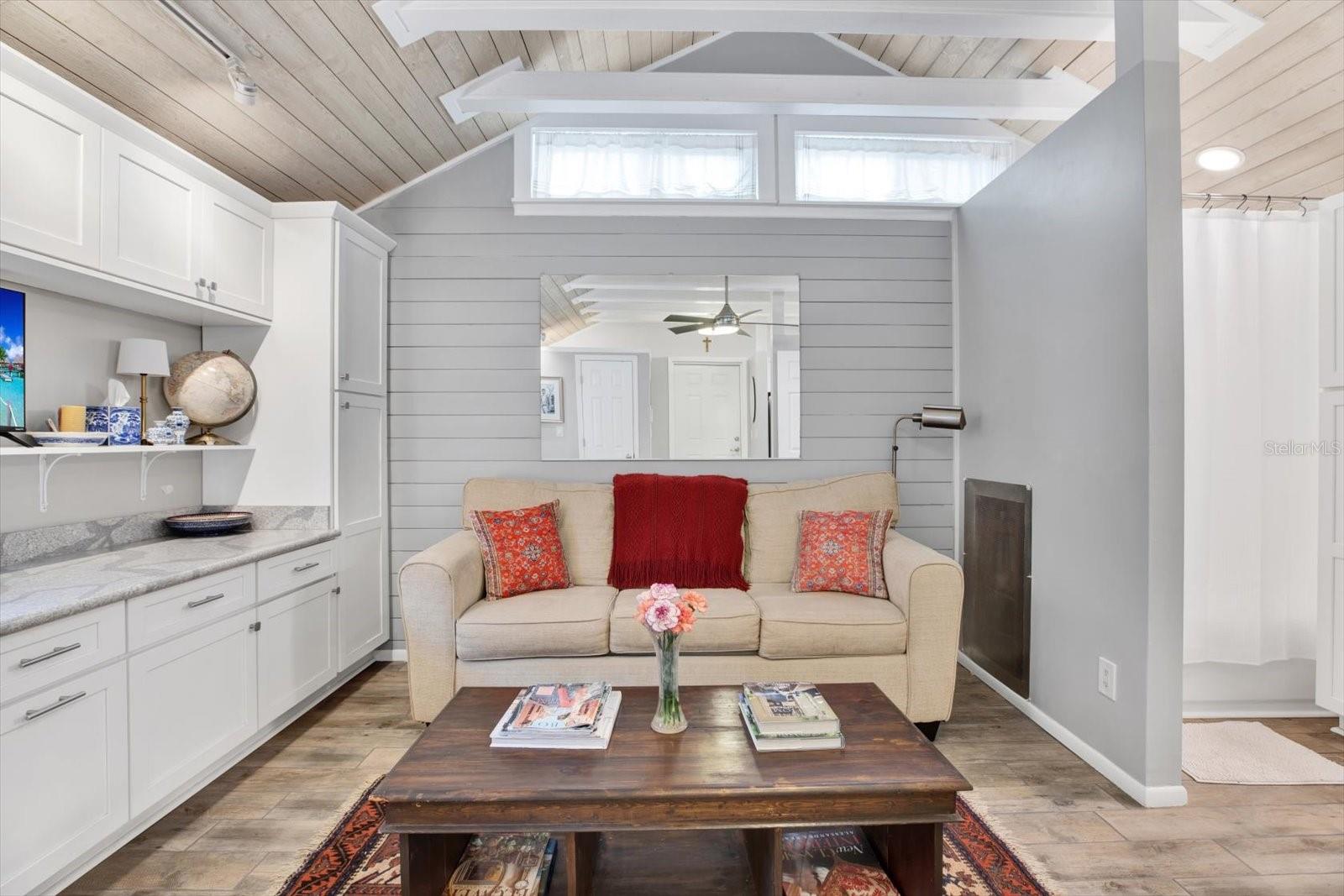 HANNAS SUB - Residential