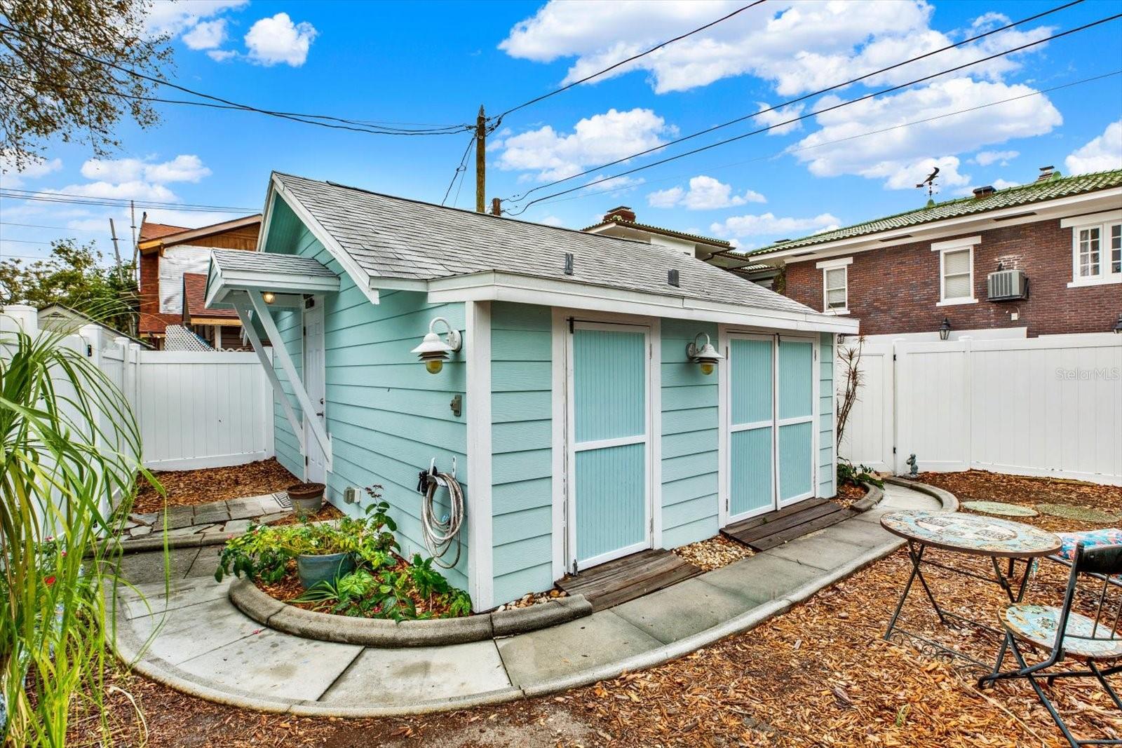 HANNAS SUB - Residential