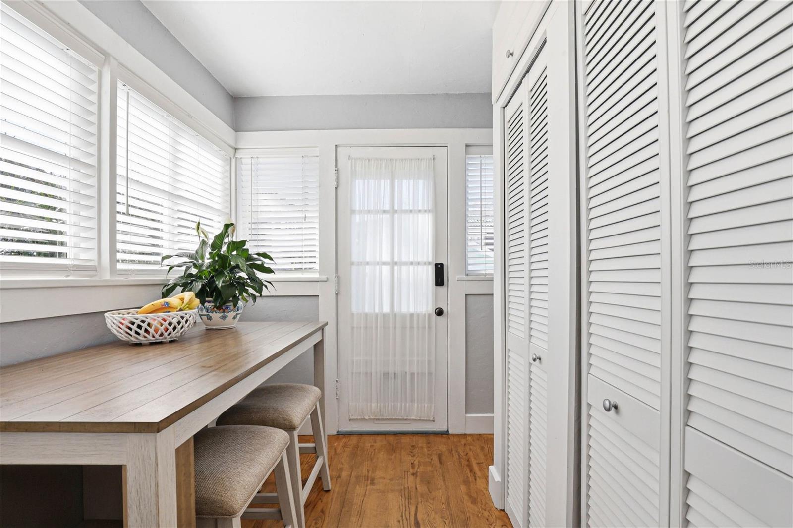 HANNAS SUB - Residential