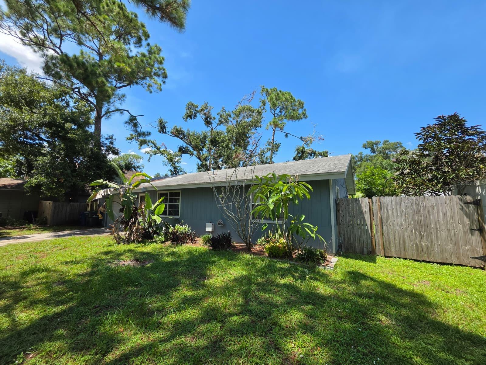 3977 VANA DRIVE