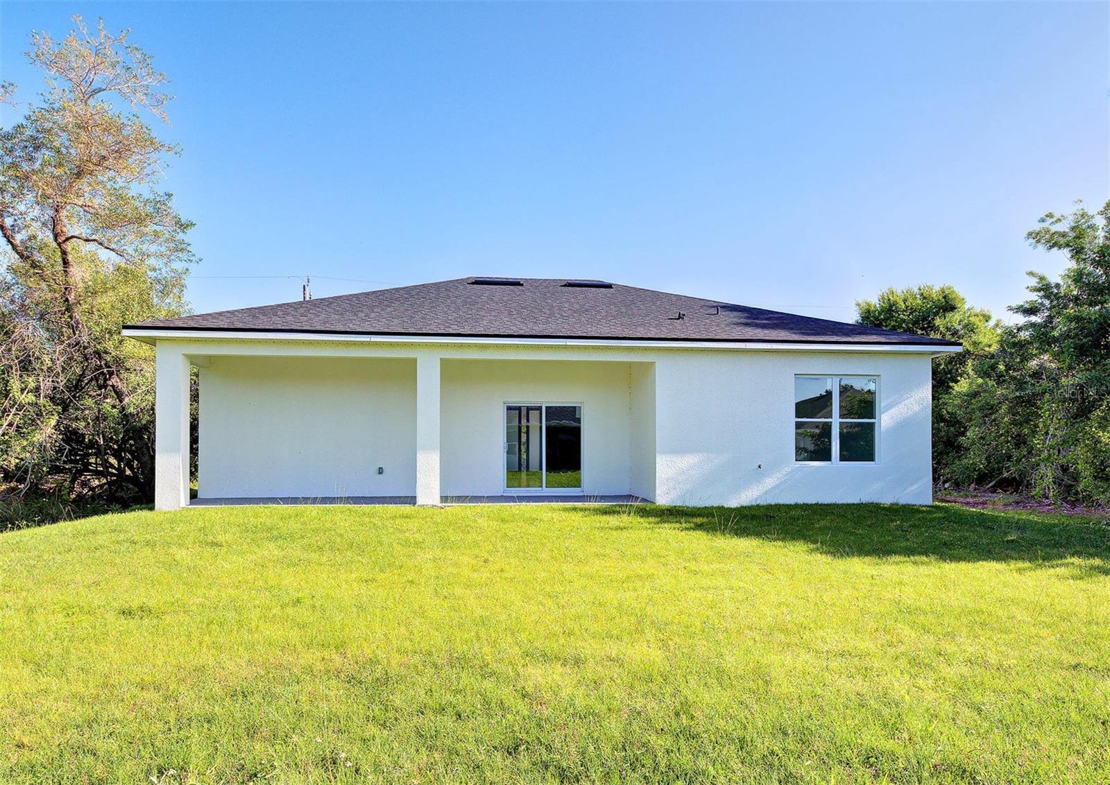 ROTONDA LAKES - Residential