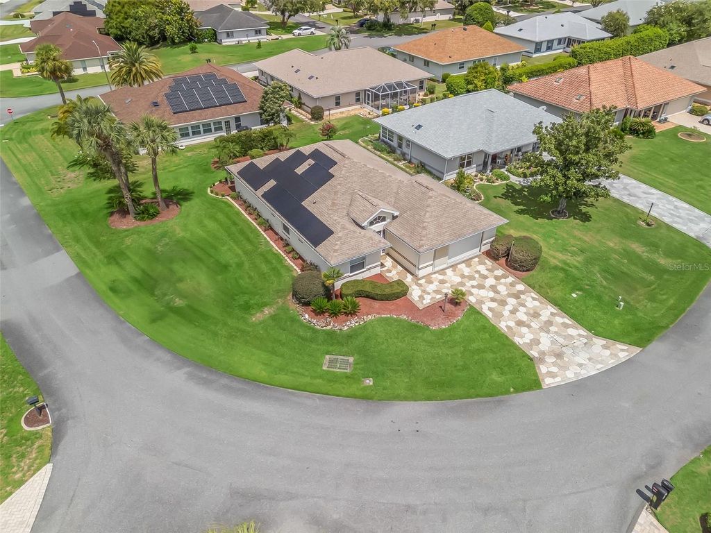 Photo of 17577 SE 112th Avenue, Summerfield, FL 34491 (MLS # G5101382)