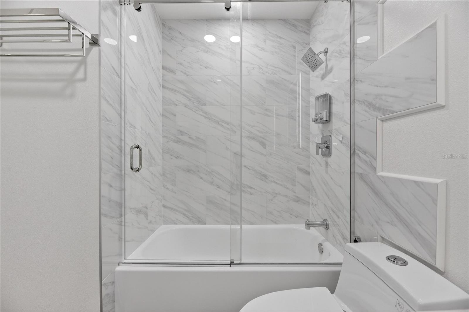 BLOOMINGDALE SEC B UNIT 2 - Residential